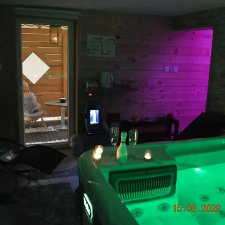 Apartma In Wellness Mesecina Apartman *